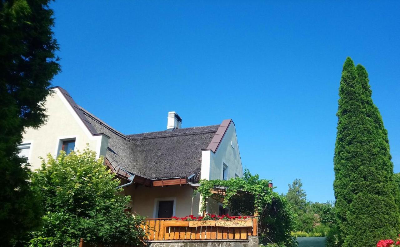 Hotel Andras Nadfedeles Vendeghaz Tihany Exteriér fotografie